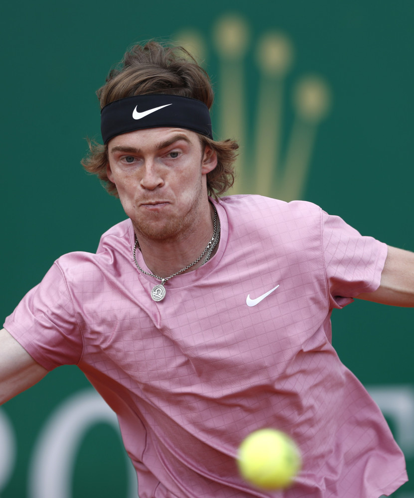 将在意大利 将在意大利